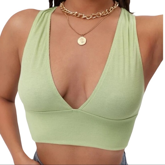 SHEIN Tops - NWOT Shein green cross body top
